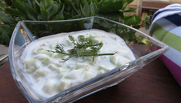 tzatziki saláta