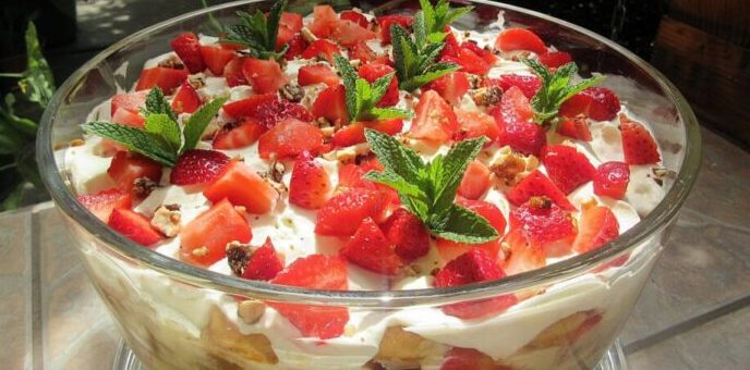 egzotikus epres trifle