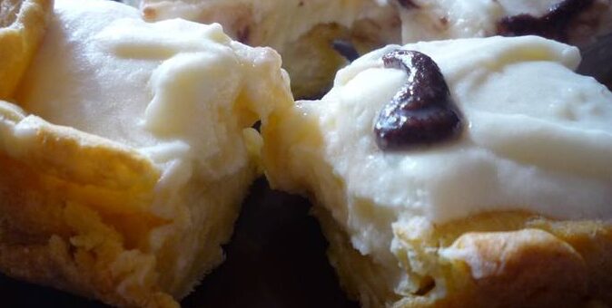 Képviselőfánk tepsiben sütve