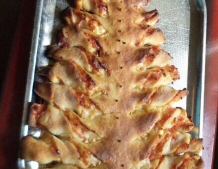 karácsonyfa pizzatésztából