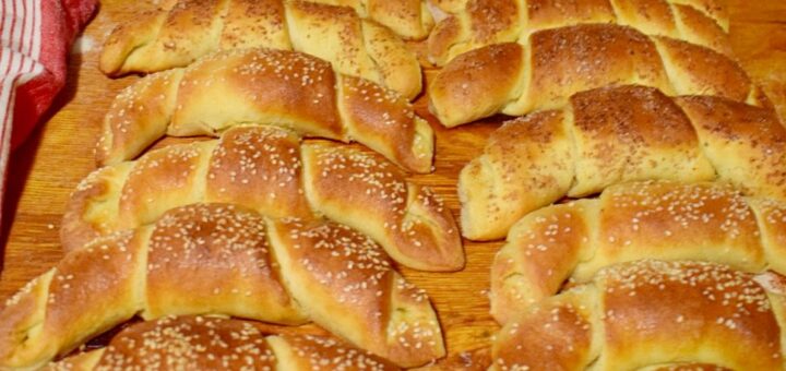 házi foszlós sóskifli