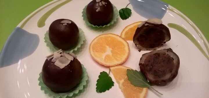 marcipános csokigolyó