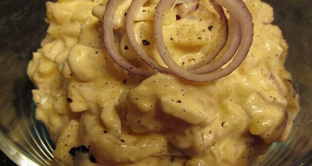 majonézes burgonyasaláta