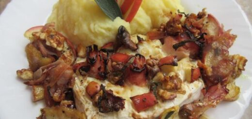 Almás-diós-mézes, fűszeres sült camembert