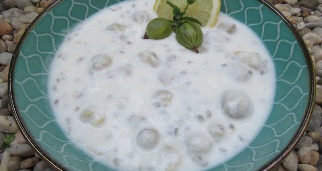 egy tányér egresszósz