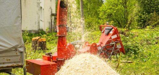 Ágdaráló munka közben