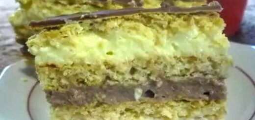 színeske sütemény